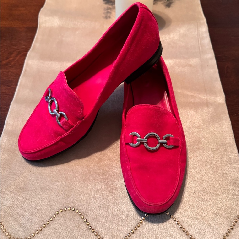 Pink Bandolino Slip On Loafers